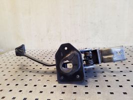 KIA Sportage Clutch pedal 