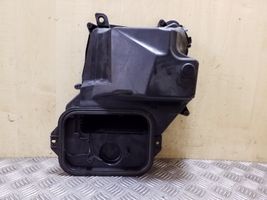 Seat Exeo (3R) Cita veida dzinēja nodalījuma detaļa 8E2307613E