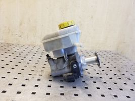 Volkswagen Touareg II Master brake cylinder 32667767