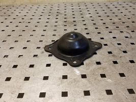 Volkswagen Touareg II Front shock absorber mounting bracket 7P0512087