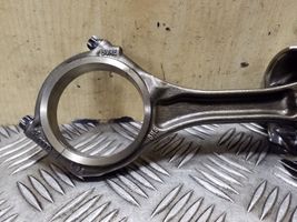 Volkswagen Touareg II Piston avec bielle 83L82