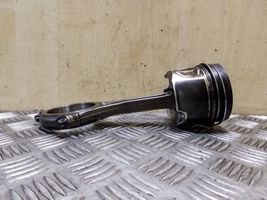 Volkswagen Touareg II Piston avec bielle 83L82