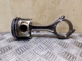 Volkswagen Touareg II Piston avec bielle 83L82