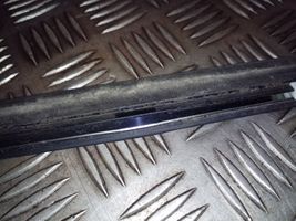 Chevrolet Captiva Rivestimento modanatura del vetro della portiera anteriore 