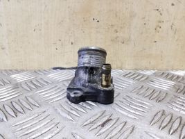 Volvo XC90 Boîtier de thermostat / thermostat 30777476