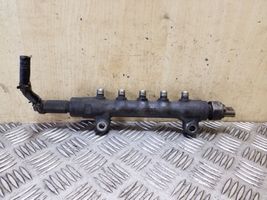 Subaru Outback Tuyau de conduite principale de carburant 