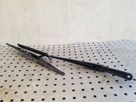 Opel Frontera B Front wiper blade arm 