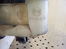 Opel Frontera B Réservoir de liquide lave-glace 010026