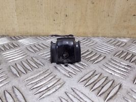 Honda CR-V Radiator mount bracket 