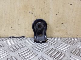 Honda CR-V Radiator mount bracket 