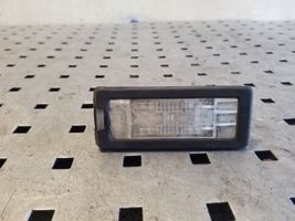 Renault Scenic III -  Grand scenic III Lampa oświetlenia tylnej tablicy rejestracyjnej 8200013577G