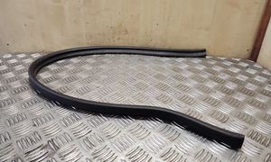 Volkswagen Polo IV 9N3 Engine compartment rubber 6Q0823723