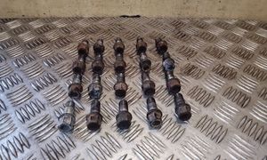 Volkswagen PASSAT CC Nuts/bolts 