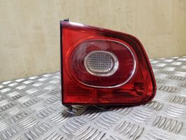 Volkswagen Tiguan Lampy tylnej klapy bagażnika 5N0945093C