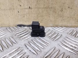 Volkswagen Tiguan Alarm switch 6Q0962109B