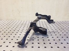 Subaru Outback Support bolc ABS 