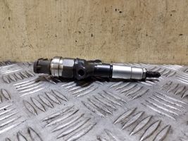 Subaru Outback Injecteur de carburant 16613AA030