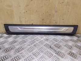 KIA Sorento Etuoven kynnyksen suojalista 858852P100