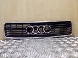 Audi 100 S4 C4 Grotelės viršutinės 4A0853651