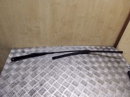 Renault Trafic II (X83) Front wiper blade arm 7700311585