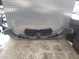 Renault Trafic II (X83) Grille calandre supérieure de pare-chocs avant 623100251R