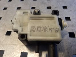 BMW X5 E70 Stellmotor Tankdeckel Tankklappe 67116985882