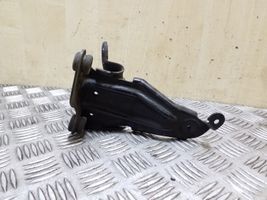 Volkswagen Golf Plus Supporto pompa ABS 