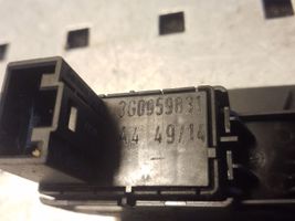 Volkswagen PASSAT B8 Przełącznik / Przycisk otwierania klapy bagażnika 3G0959831