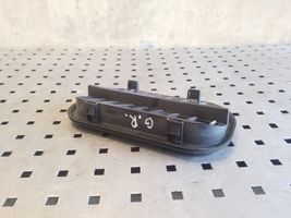 Volkswagen PASSAT B8 Quarter panel pressure vent 6R0819465A