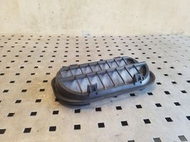 Volkswagen PASSAT B8 Quarter panel pressure vent 6R0819465A