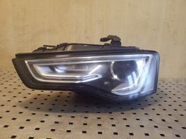 Audi S5 Facelift Lampa przednia 8T0941005A