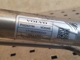 Volvo XC90 Tubo e bocchettone per riempimento serbatoio del carburante 32242794