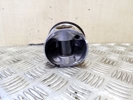 Volvo XC90 Piston 82L218