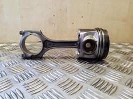 Volvo XC90 Piston with connecting rod 82L218