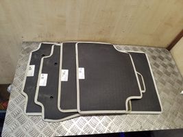 Jaguar XJ X351 Set di tappetini per auto C2Z8845AMT