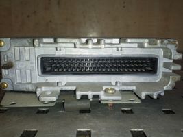 Audi 80 90 S2 B4 Variklio valdymo blokas 028906021D