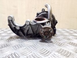 Chevrolet Captiva Pompe de circulation d'eau 86868238