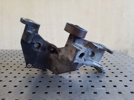 KIA Sorento Soporte del alternador 