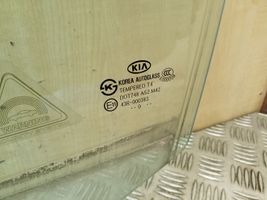 KIA Sorento Vetro del finestrino della portiera anteriore - quattro porte 