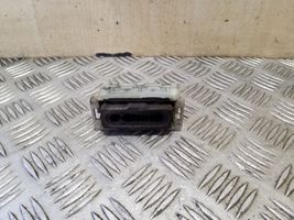 Citroen C4 Grand Picasso Fixation de radiateur 9800613580