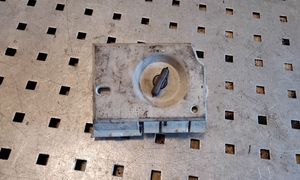 Audi 80 90 S2 B4 Parte del faro posteriore 29632101