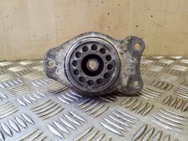 BMW 5 GT F07 Staffa di rinforzo per l’ammortizzatore anteriore 33506781682