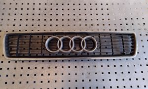 Audi 80 90 S2 B4 Etupuskurin ylempi jäähdytinsäleikkö 8G0853651C