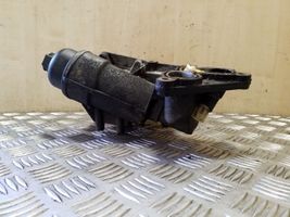 Renault Trafic II (X83) Supporto di montaggio del filtro dell’olio 8201005241