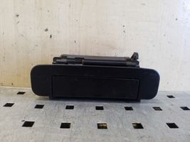 Audi 80 90 S2 B4 Takaoven ulkokahva 8A0839205