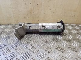 Audi 80 90 S2 B4 Aizmugurē bampera amortizators 8A0807331E