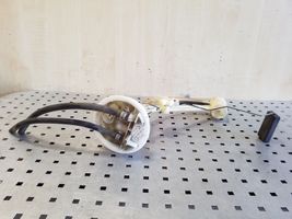 Audi 80 90 S2 B4 Sensor de nivel de combustible 8A0919051D