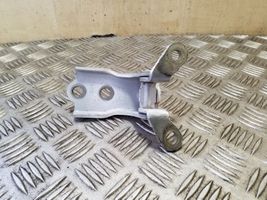 Chevrolet Captiva Front door upper hinge 