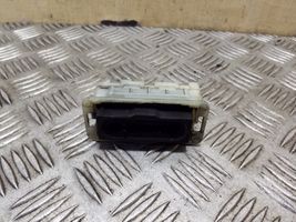 Citroen C4 Grand Picasso Fixation de radiateur 9800613580