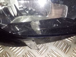 Citroen C4 Grand Picasso Lampa przednia 9802041480